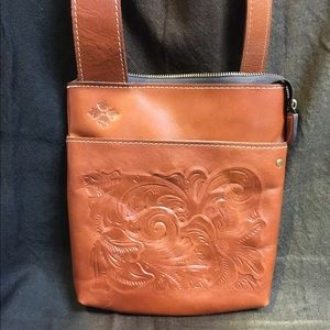 Patricia Nash Tooled Stipes Sling